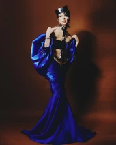 JonbersBlondeCruiseLook.jpg (73 KB) Unaired Gone Cruising Look