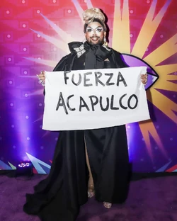 LaCarreraLMD6PurpleCarpetLook