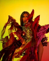 SoadeMuseBlowMeAwayLook.jpg (194 KB) Unaired Blow Me Away