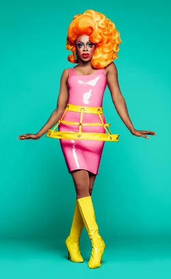 Honey Davenport