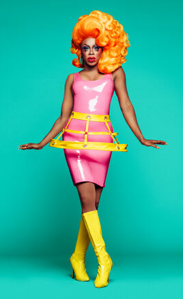 Honey Davenport