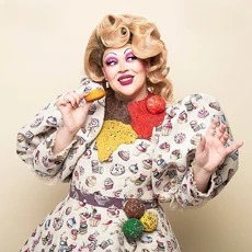 LaBriochéeEntranceLook