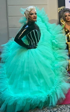 LeRichePressWeekLook