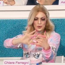 Snatch Game Look – Chiara Ferragni
