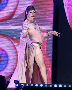 TiresiasLMD5PinkCarpetLook