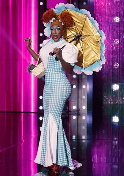 KoriKingParasolLook