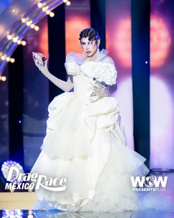 MaríaBonitaDRMX2HometownLook