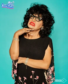 TheMacarenaSnatchGameLook