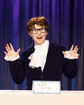 Look del Snatch Game – Mike Myers (como Austin Powers de "Austin Powers")