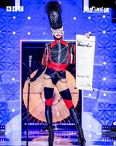 Look de 'Holiday Ho Ho Hos'