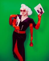 Unaired Futuristic Chic Look