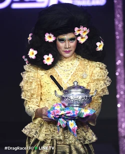 DearisDollWaterLook