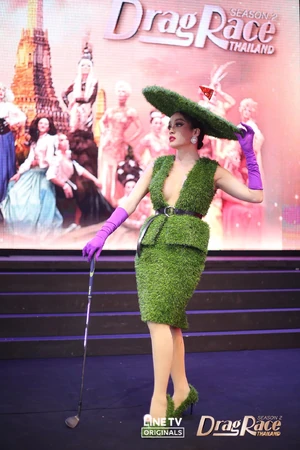 KandyZyanideReunionLook