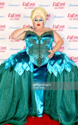 EurekaAS6RedCarpetLook