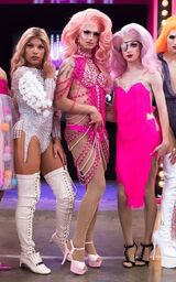 Finale Group Performance Look