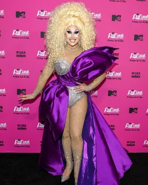 LooseyLaDucaS15PremiereLook