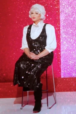 AlexisAS8SnatchGameLook