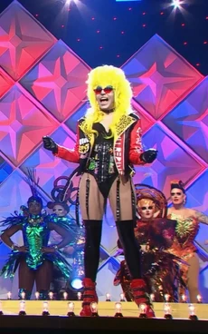 IcesisCoutureCAvsTWE2LipsyncLook