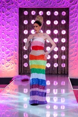 Look de 'Somewhere Under the Rainbow'