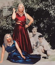 Look no emitido de 'Drag Family Realness' – con su hermano