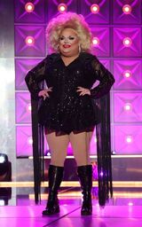 Look del lip sync del episodio 5