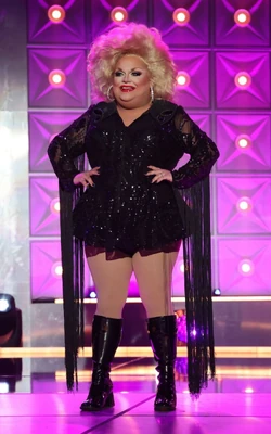 GingerEpisode5LipSyncLook