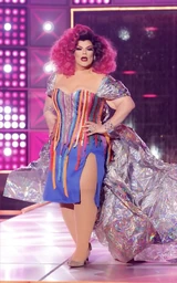 DarienneLakeSupermarketSupermodelLook.jpg (402 kB) Look de 'Supermarket Supermodel'