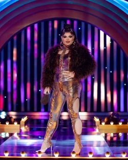 KittyScott-ClausBrowntownLook