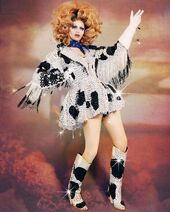 Unaired Stoned On The Runway Look