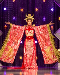 AuroraMatrixFinaleLook