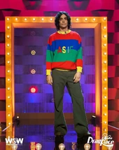JavierAmbrossiE2Look.jpg (223 kB) Look del episodio 2