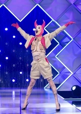 Look del "Lip Sync Slayoffs Extravaganza" – Ronda 1