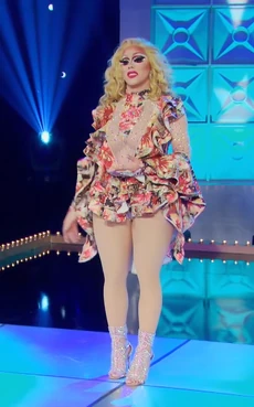 IndiaEpisode1LipSyncLook