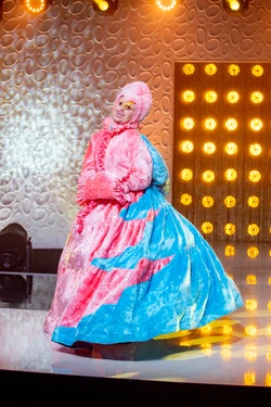 LazySusanDoubleDressingLook2