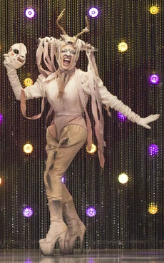 VivianDystopianLook