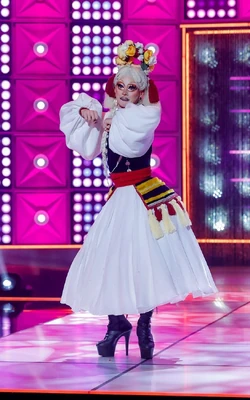 DawnDancingQueenLook