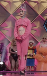 Look del LSFYL del Episodio 4