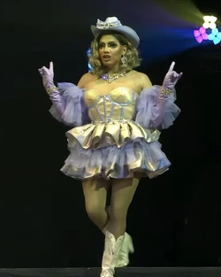 HuntyyBPerformanceLook