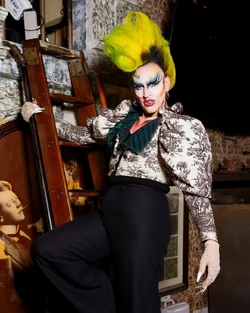 AcidBettyAS10METGalaLook