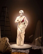 Look no emitido de 'Statuesque'