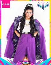 C-PherCholaLook.jpg (280 kB) Look de 'La Más Chola'