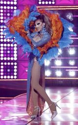 Ruveal Yourself Look