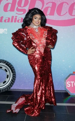AdrianaPicassoPremiereLook