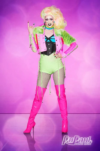 Monet X Change Dusty Ray Bottoms Lip Sync