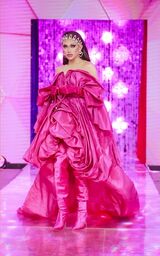 Look de 'Pink Pak Boom'