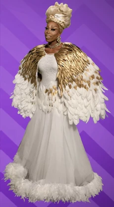 Monique Feather Look