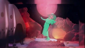 Sesión de fotos de cazadoras de alienígenas