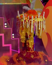 C-PherSLM1delToroLook1.jpg (276 kB) Look de 'La Más del Toro' (intro) – La Muerte