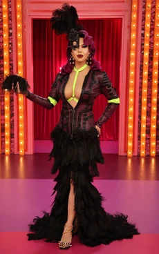 TrinityTheTuckAS7EntranceLook