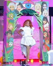 C-PherFinaleLook3A.jpeg (157 kB) Look de 'Lo Que Más Amo de México' – La Más Draga y la recepción de los fans